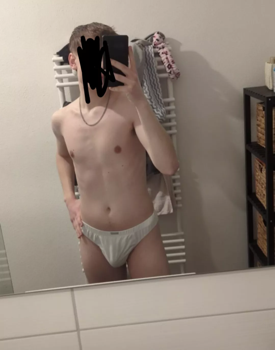 Horny 19 y old German twink 