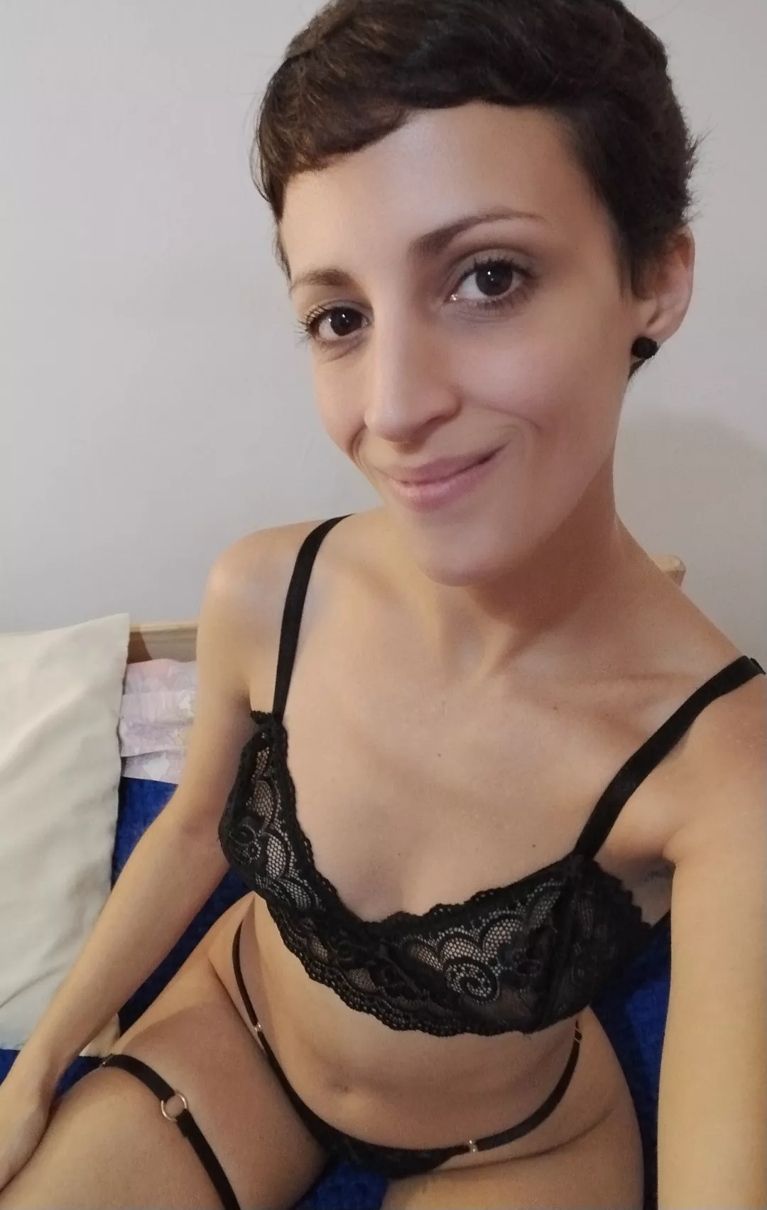 I assume you really like my short hair... am I right?