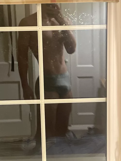 I shouldn’t have worn this colour…