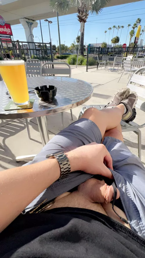 It’s mostly cause of the way I’m sitting, but he’s not the biggest, although he has a big personality 😏