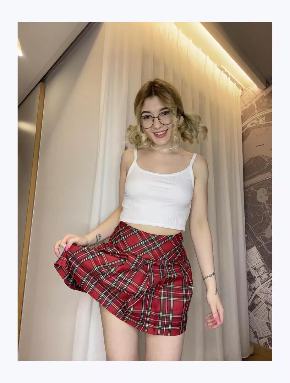 Iz it piay time yet Daddy?