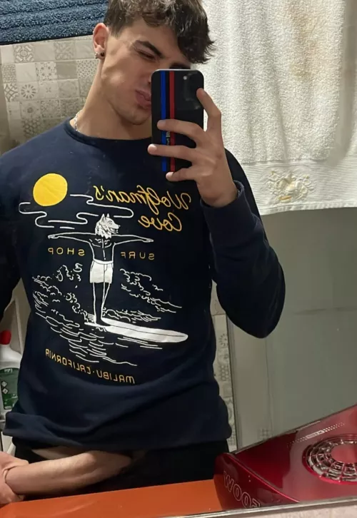 My dick doesn't fit in the photo