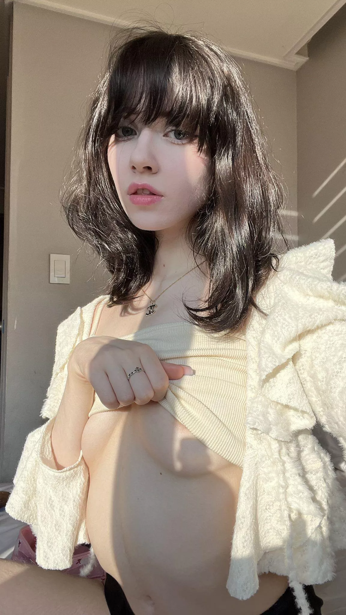 My top is so tight, help me take it off