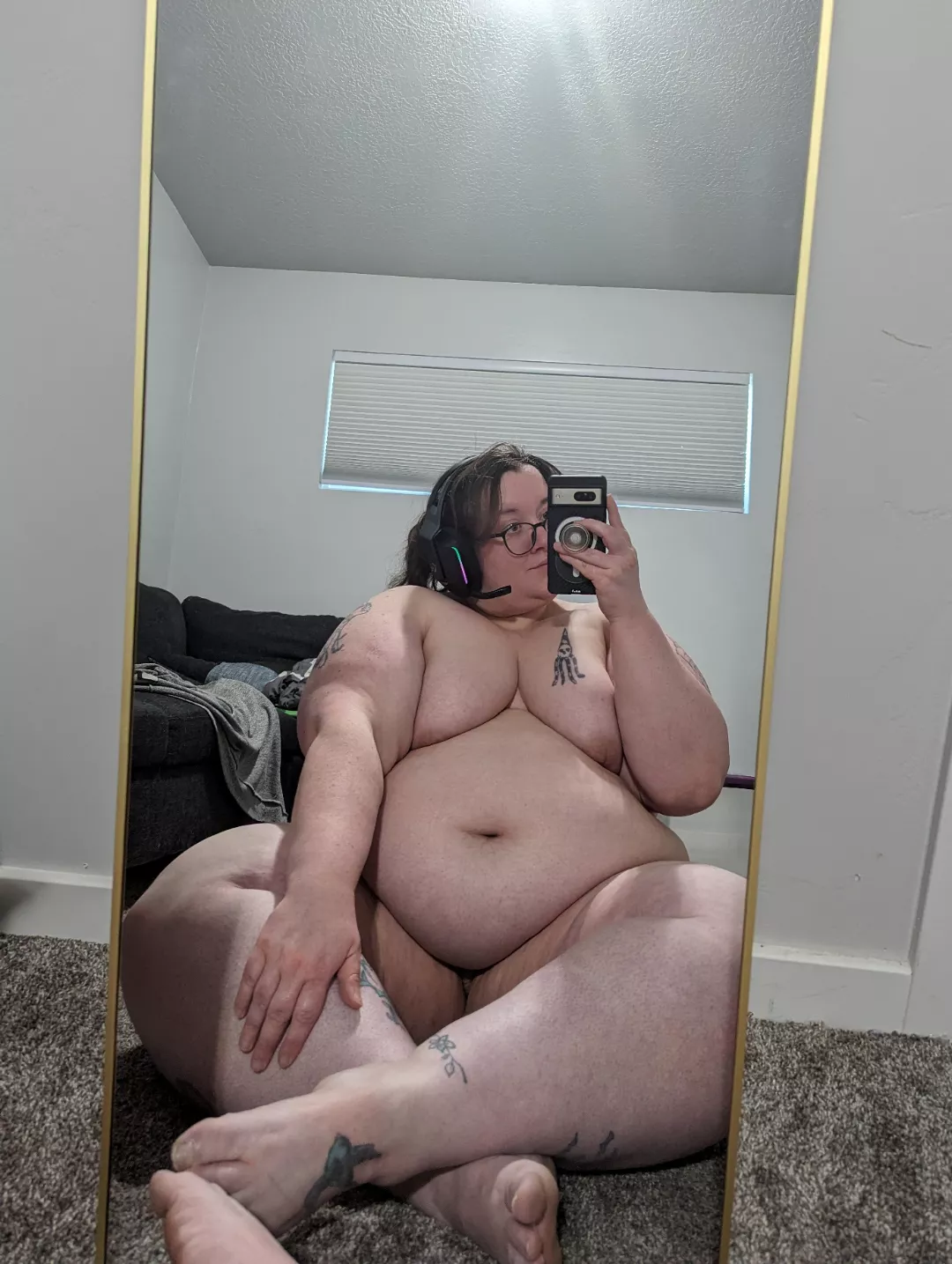 Naked gaming this weekend. 🍑