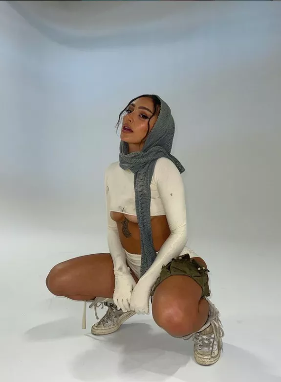 Perfect new college slut for your pleasure.