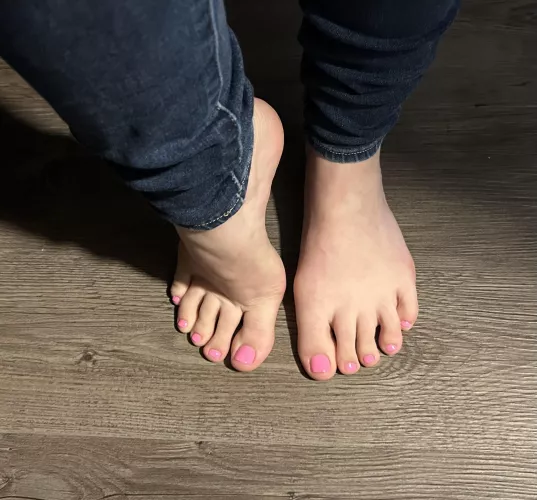 Pink pedi 