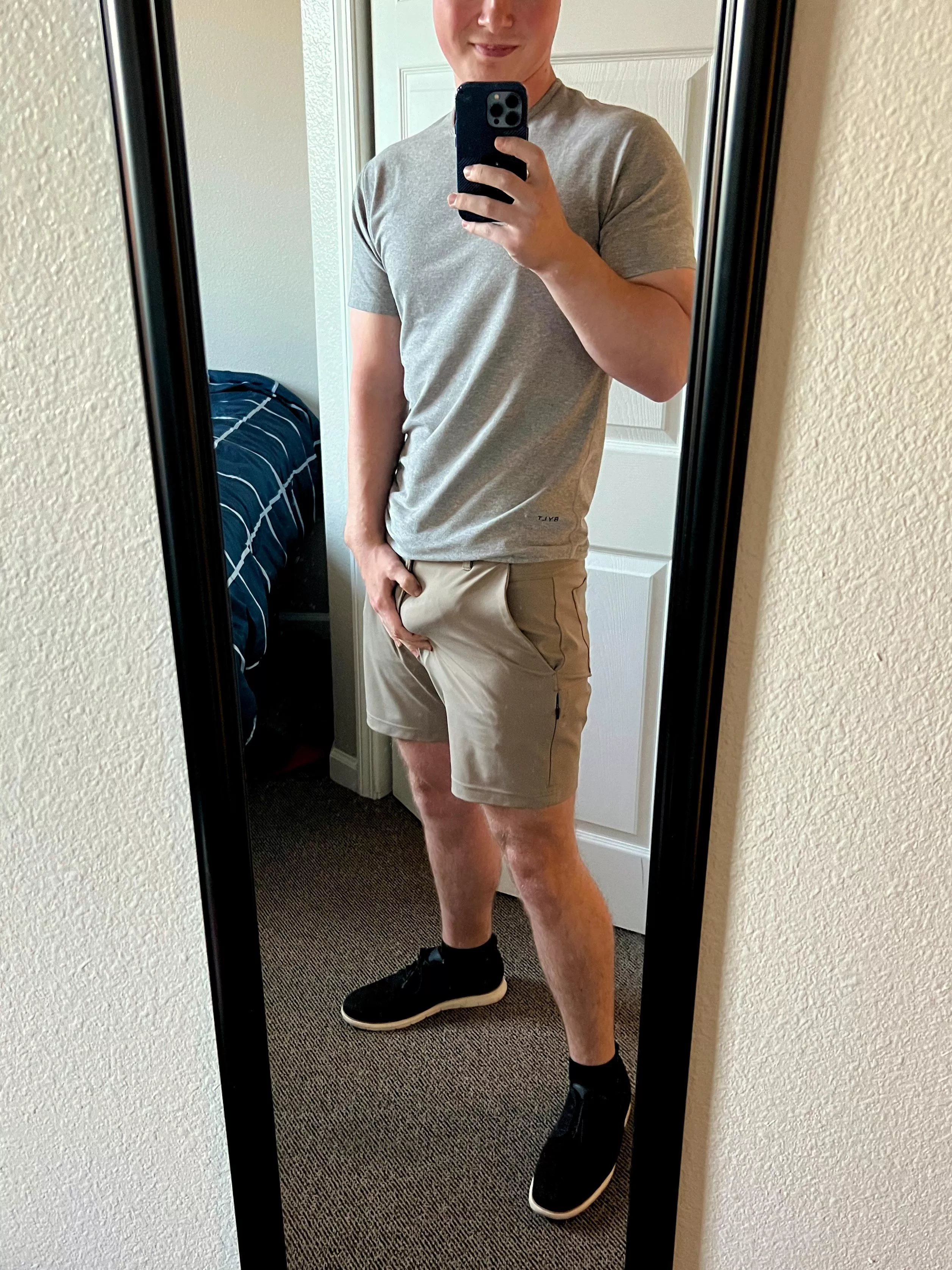 Showing off my bulge