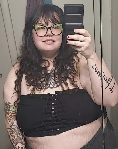 Tits or ass pics next?