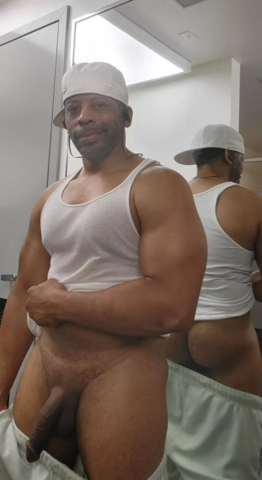 Wanna cum help me get 