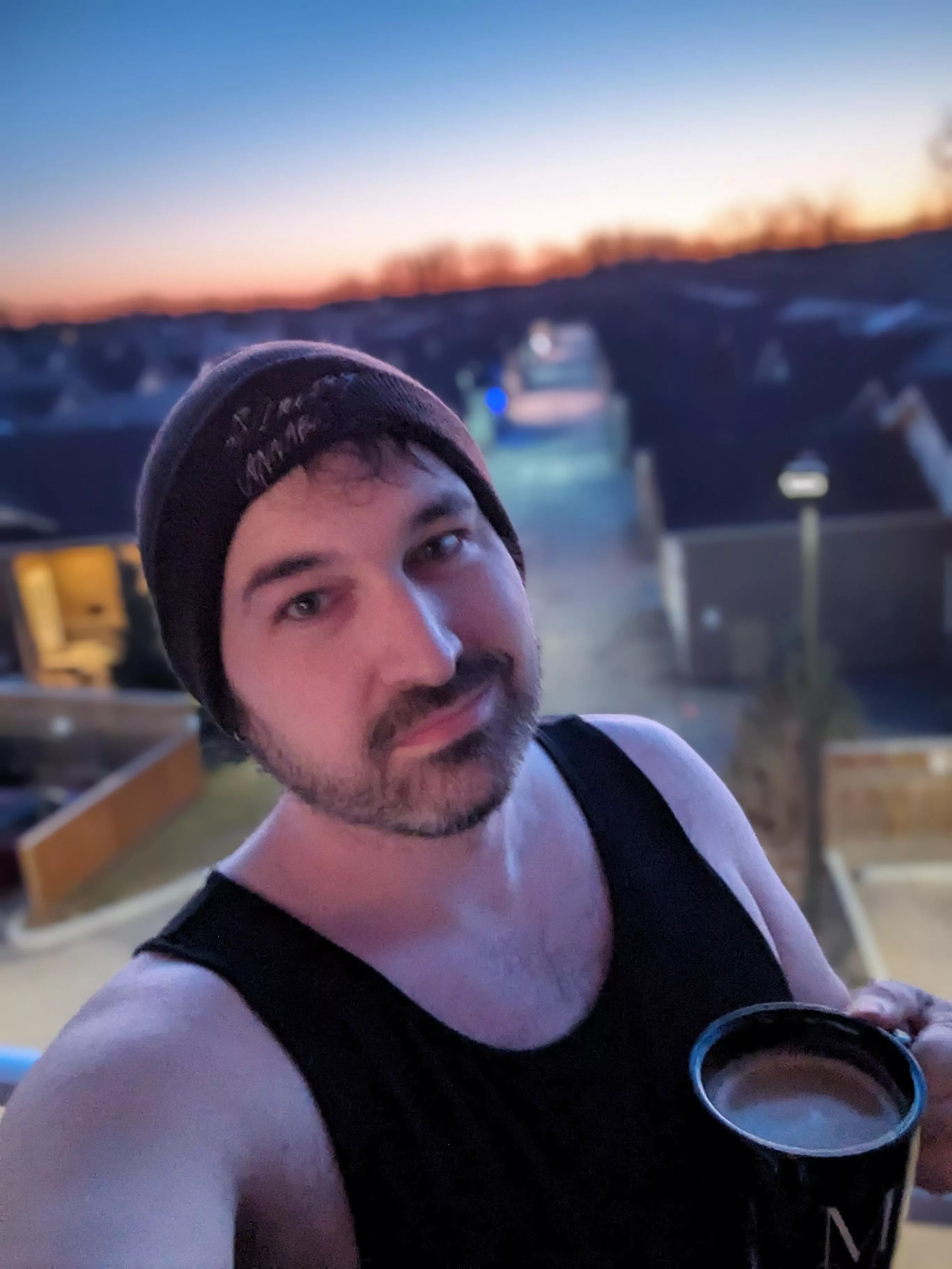 What a nice way to wake up! Good morning bros, and hope you have an awesome start to the week! What a nice way to wake up! Good morning bros, and hope you have an awesome start to the week!