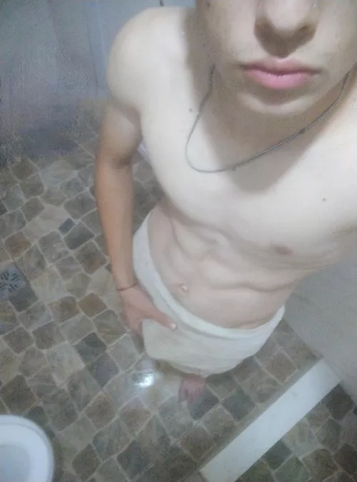 What's the riskiest place you've ever had a quickie? tell me 😏