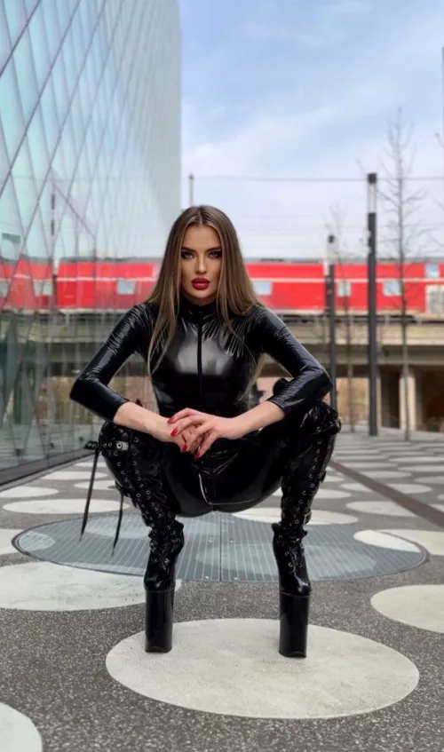 What's your first impression of Me in this fit?