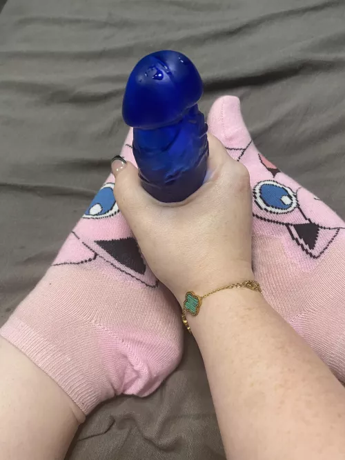 Who wants to come play with my jigglypuffs? 