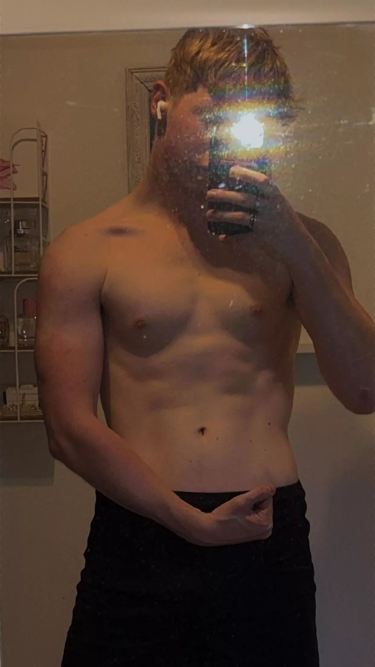 19 fit bottom sub, I want a huge dick or a muscular guy to dominate me so bad 🥵 sc: niek_z2004