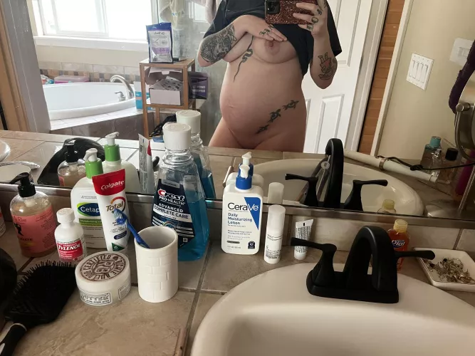 33 weeks and my husband won’t fuck me anymore