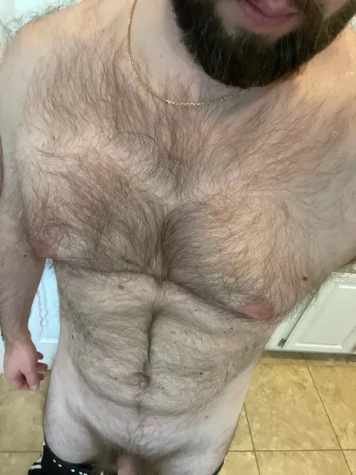 [36] hairy masculine looking to jerk with similar men