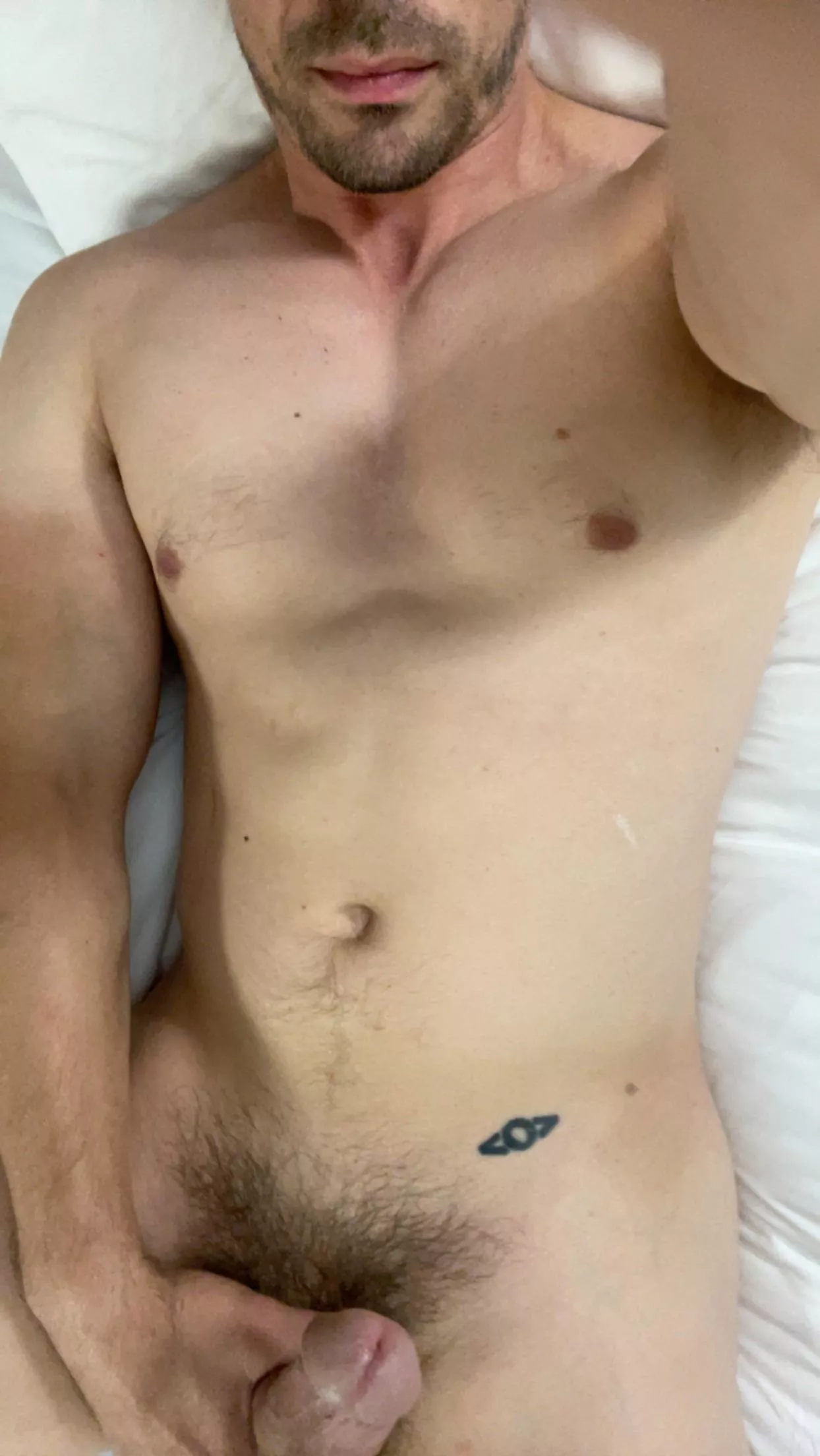 (38) bored and horny, wish I weren’t alone