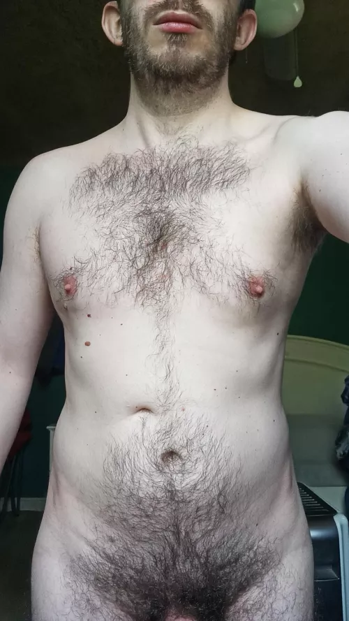 Can I be your roommate Bro? 