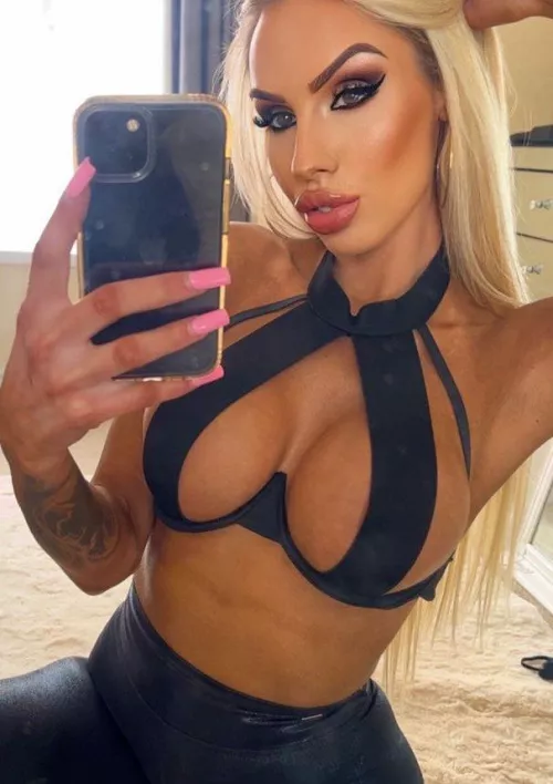 Can I convice you to make me your bimbo