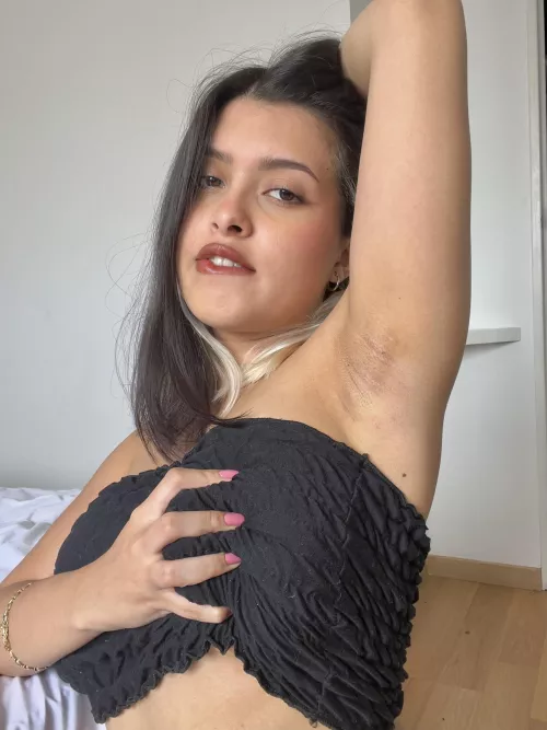 can you tell im ticklish? haha