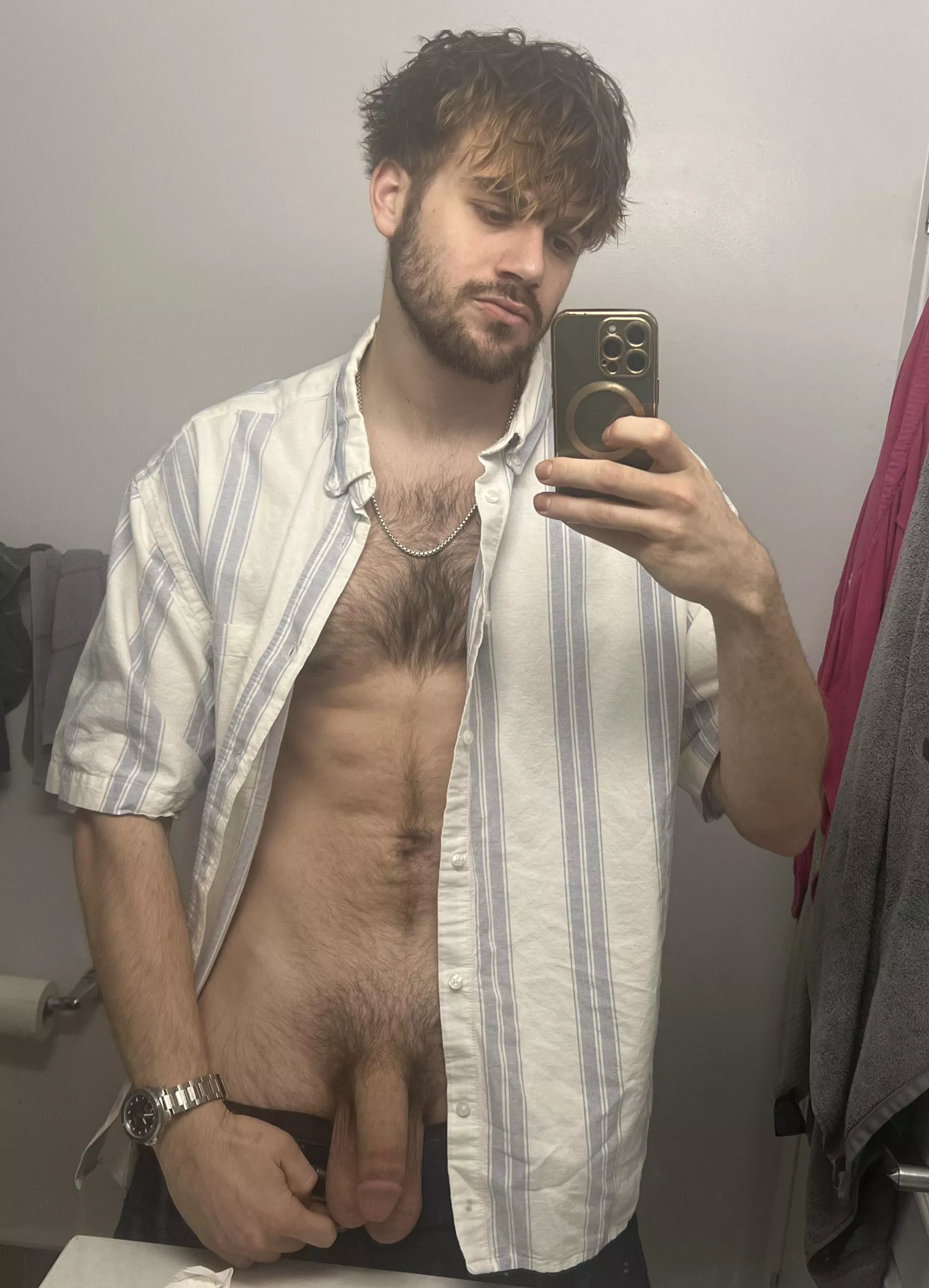 Can’t seem to stop taking pics of myself