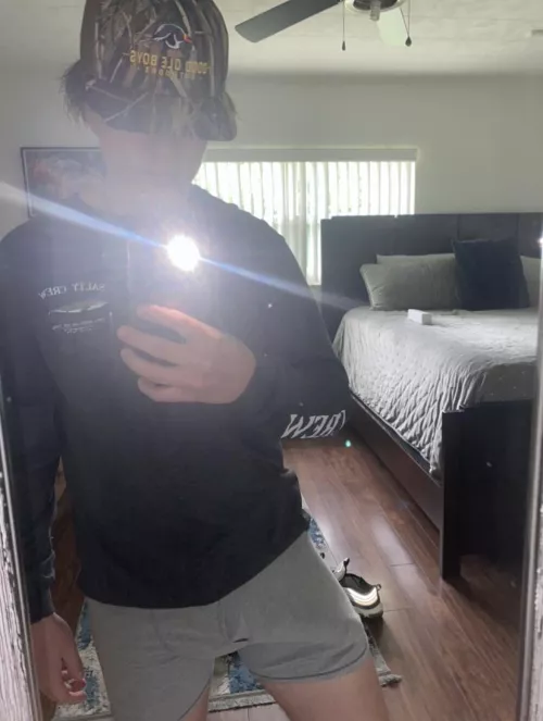 Could you handle my 19yr old 8” 🍆?