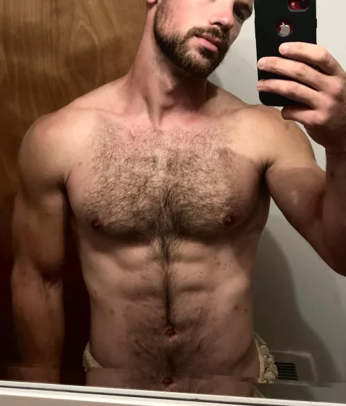 Do you Need a Man crush for Monday ?