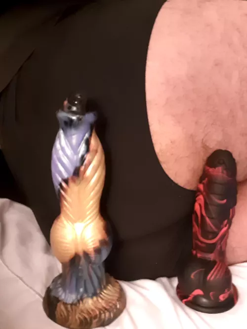 Does anyone have any suggestions for how to take a big toy?