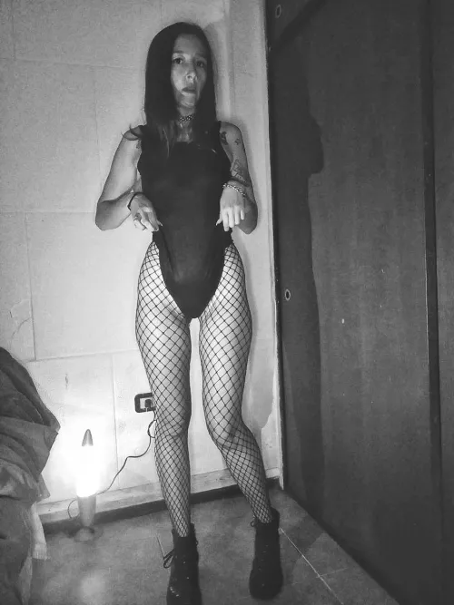 Dominant or submissive, you choose what you want 