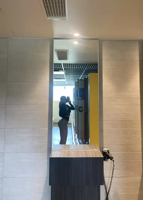 Gym girl who likes to be approached ;) [F]