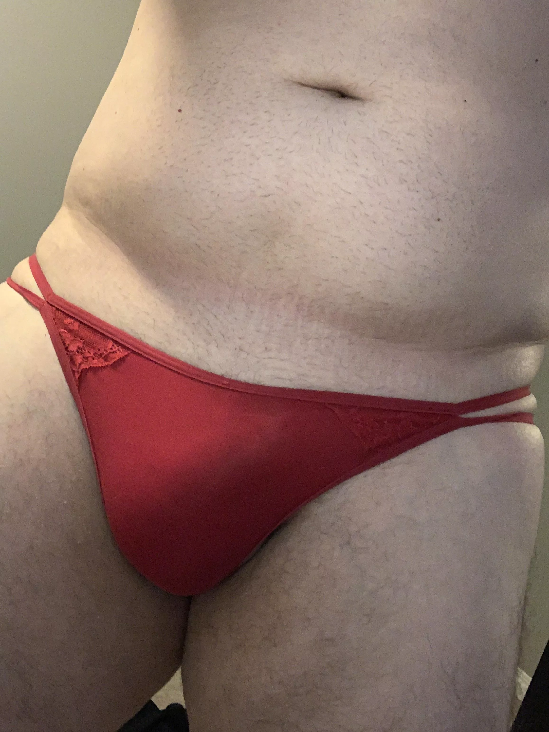 Happy Sunday everyone. Come say hello!