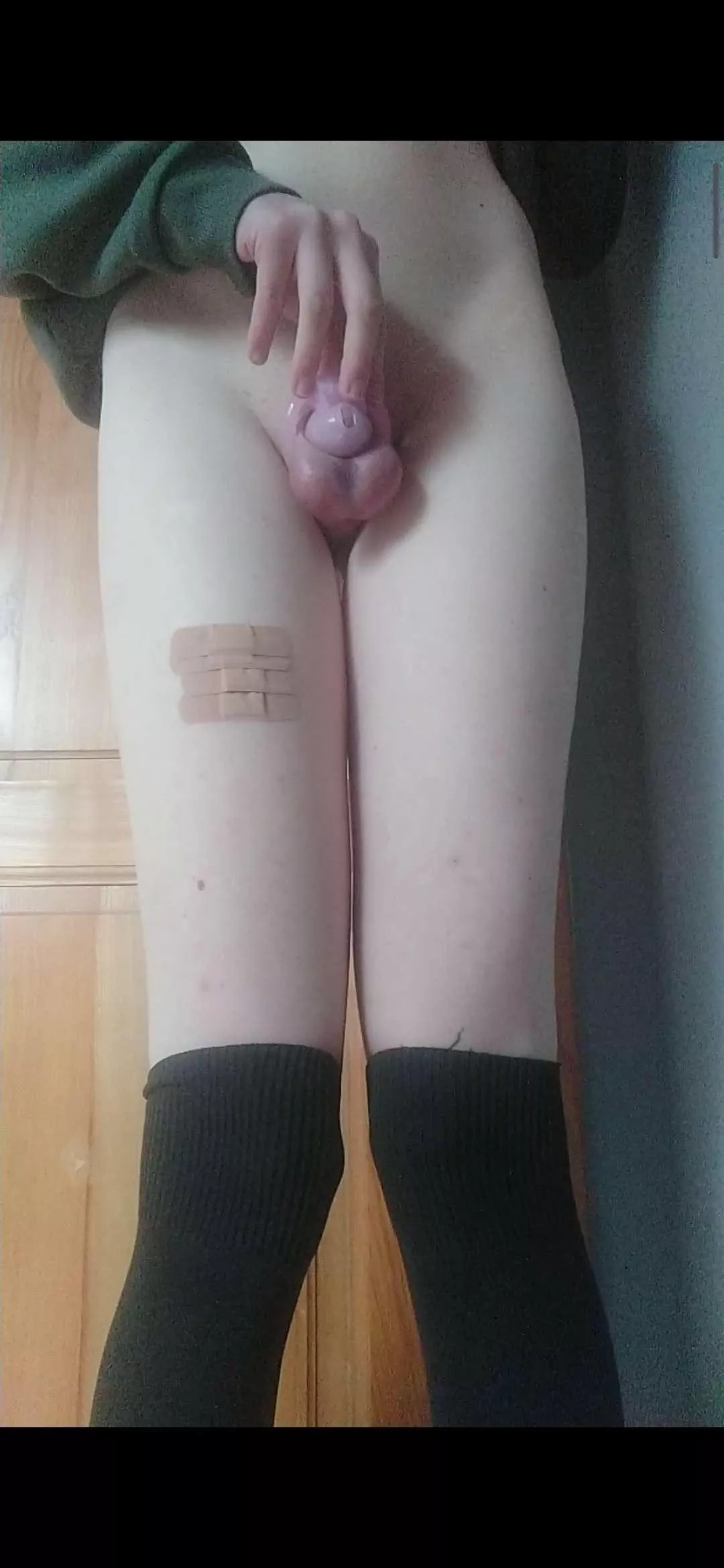 Hi guys im really shy but ib love post here👉👈