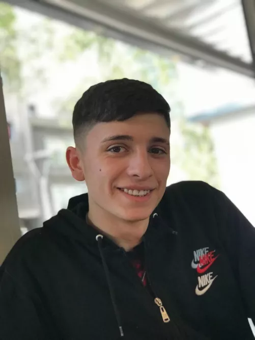 How old do I look? πΈ