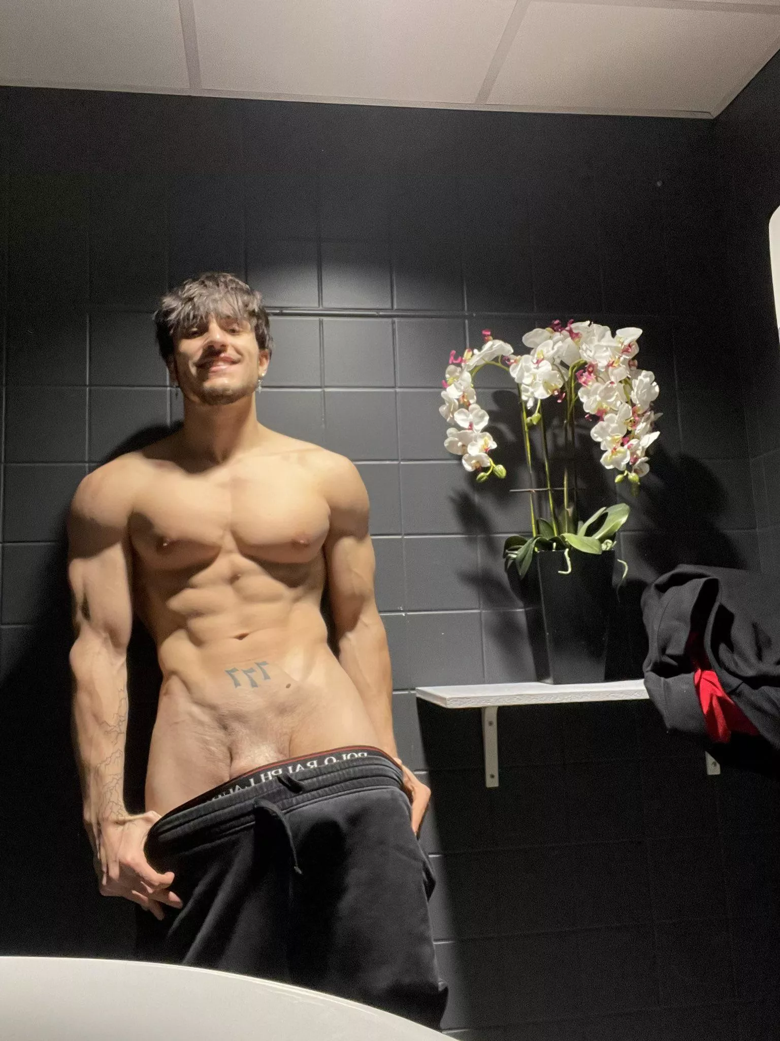 I know you want to see it 😏