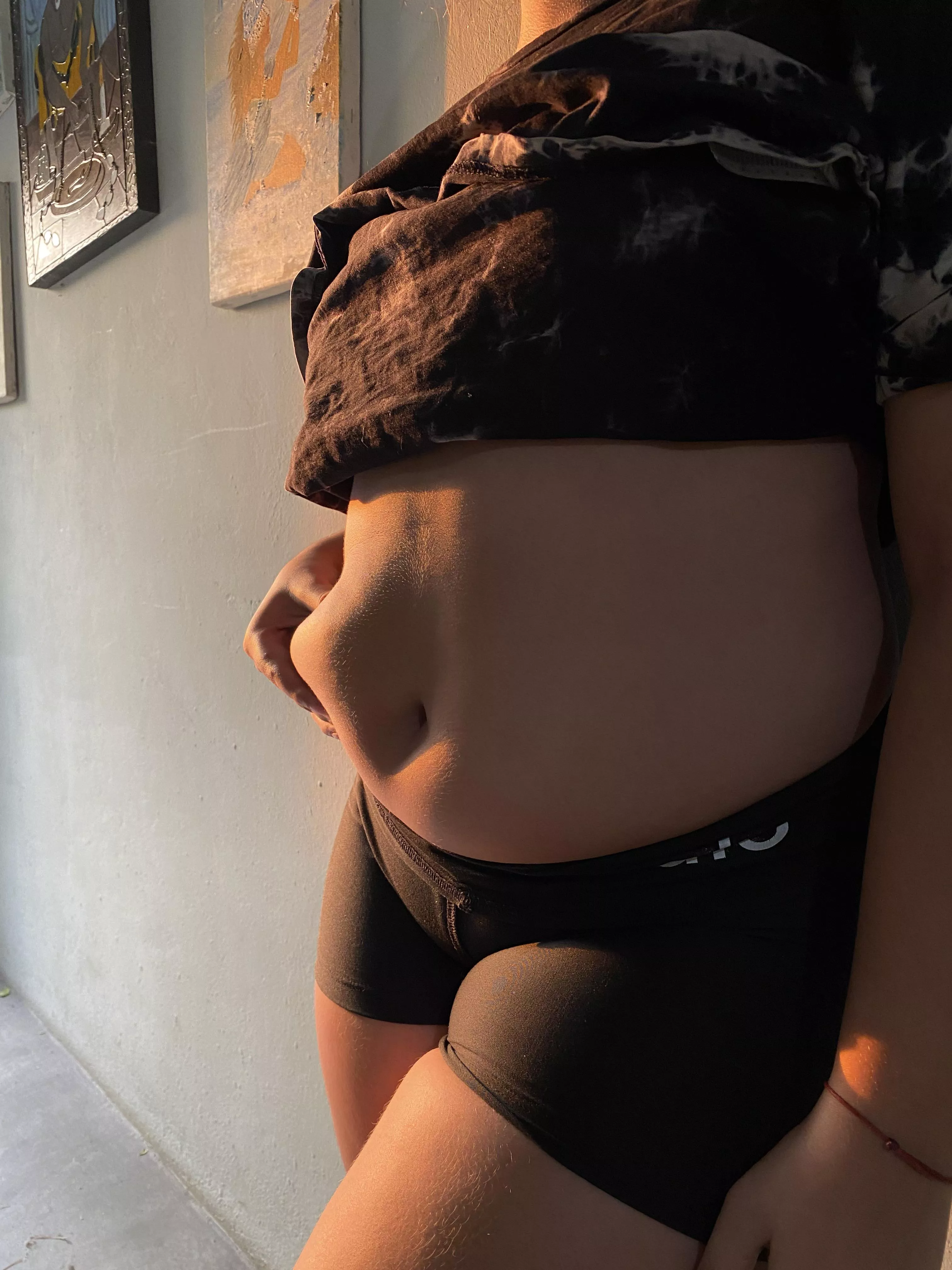 I wish someone would pamper my big belly😮‍💨❤️