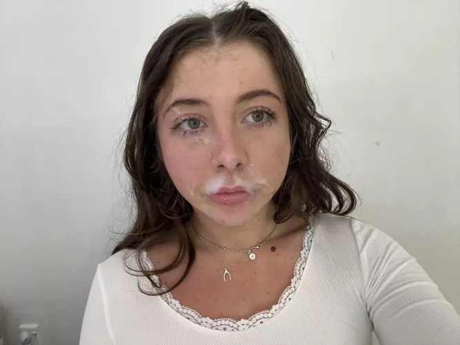 I'll break up with my boyfriend if you promise to cum on my face everyday