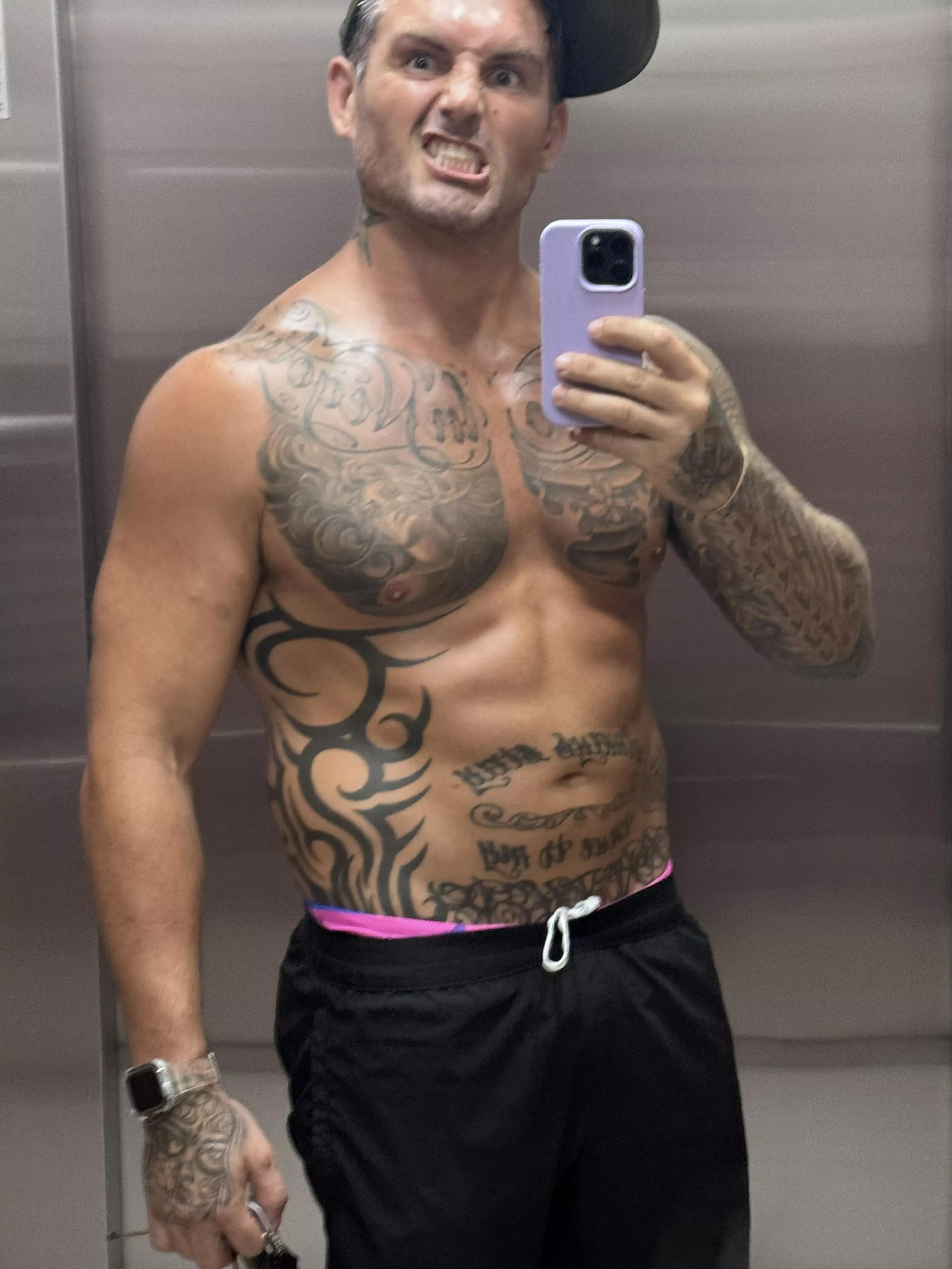 I’m bored and online.. Who knows what could happen next 😂