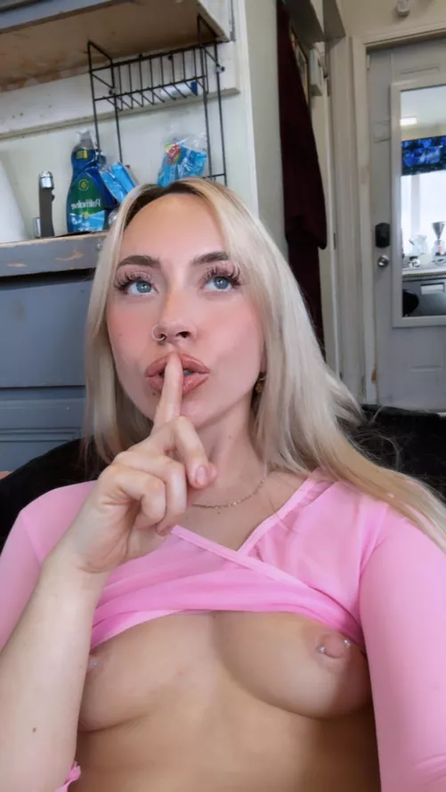 Let me show you my secret if you know how to keep quiet.