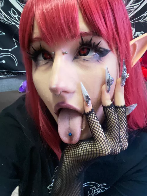 Mesmerizing you with my hypnotic ahegao charm