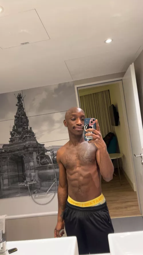 Mirror mirror🪞…