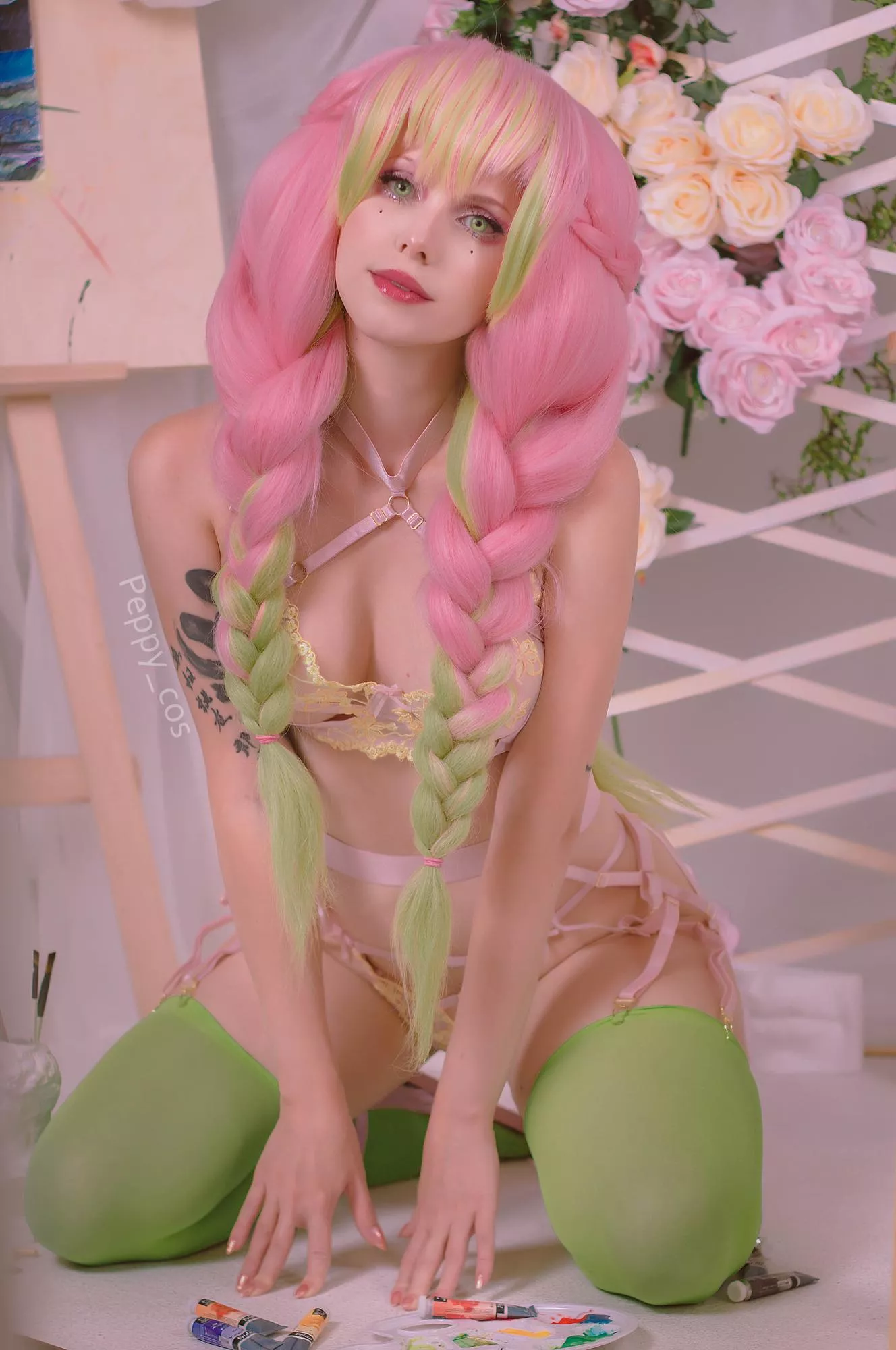 Mitsuri Kanroji cosplay by Peppy_cos