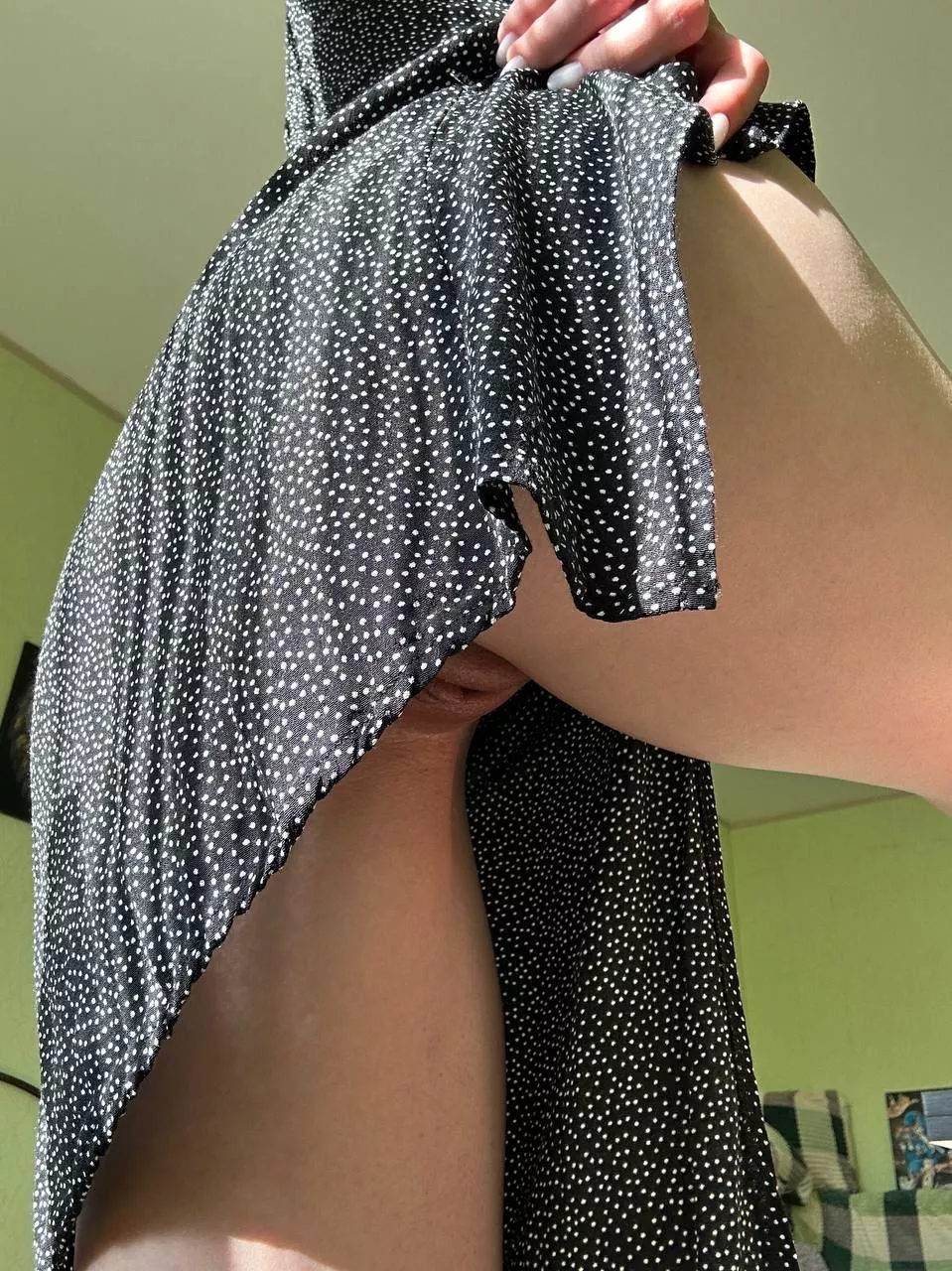 My movements emphasize the femininity and elegance of my figure