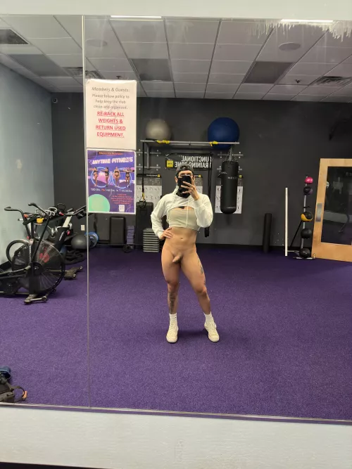 nothing like dressing up half naked for the gym 😉