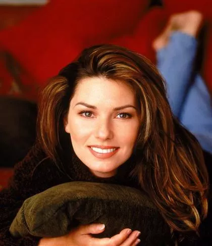 Shania Twain (25 years ago)