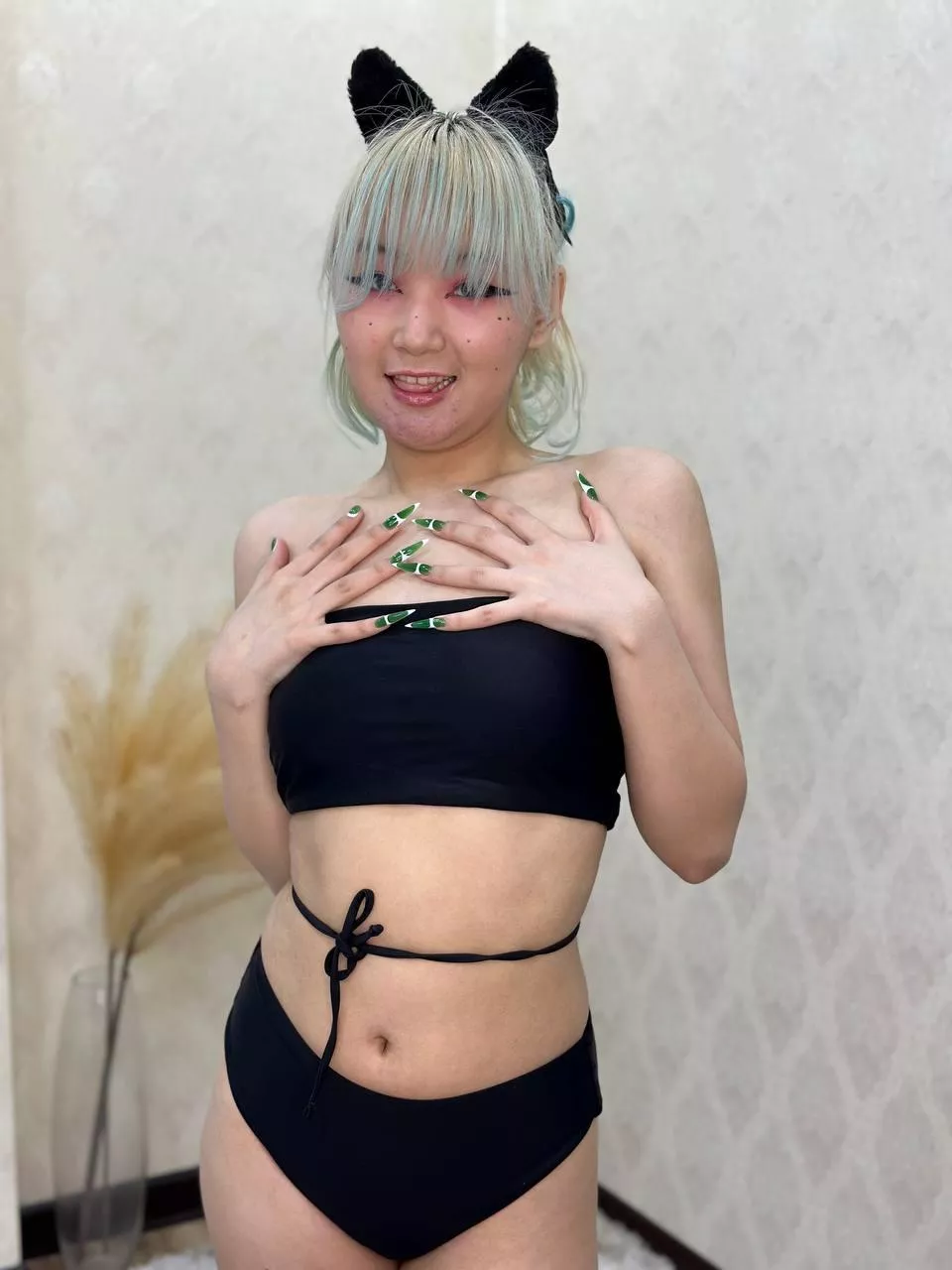 Teach your kitty a new command