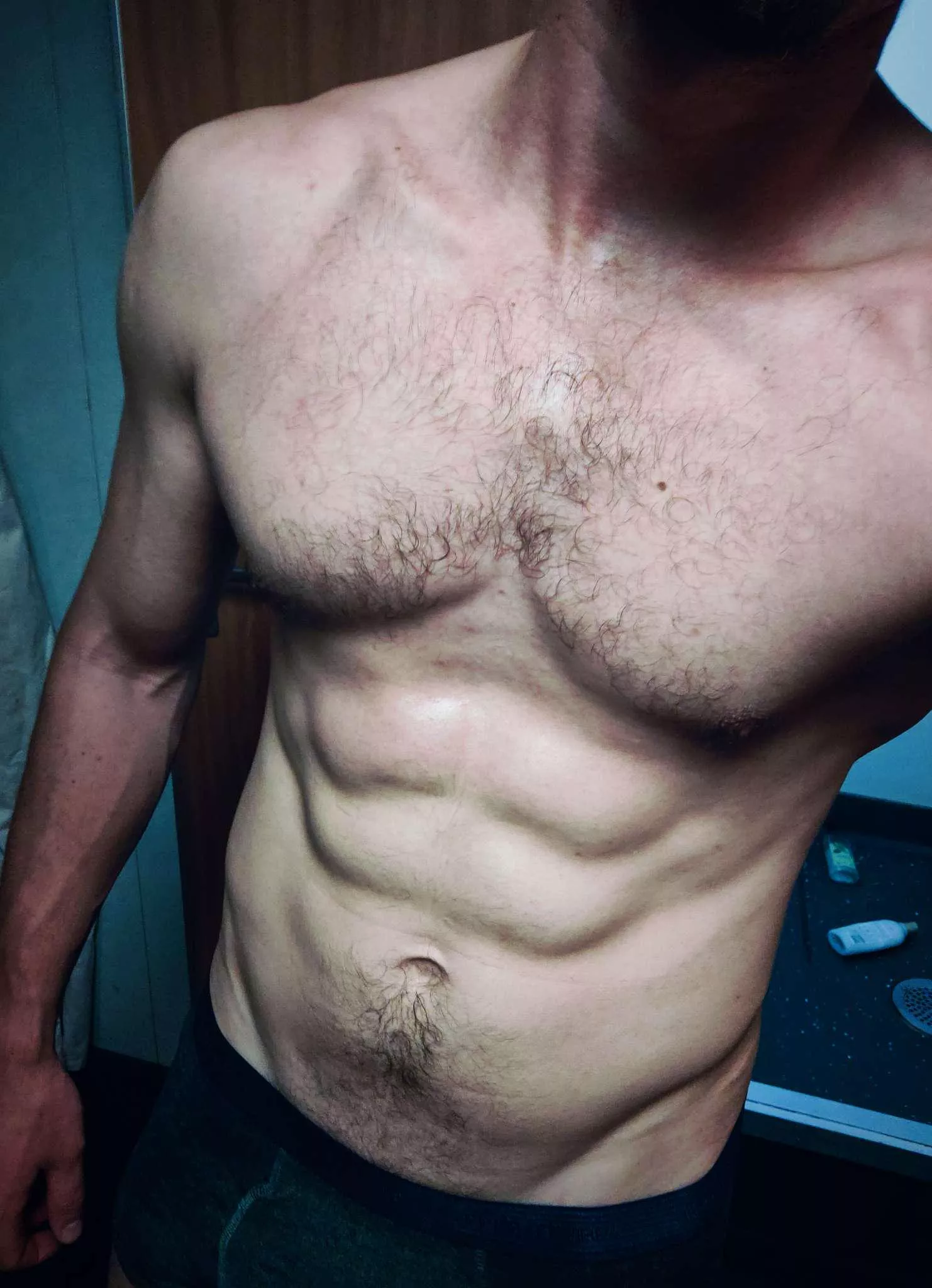 Think I can be strict enough to coax out the ten pack in three weeks? I do like snacks though, maybe I just stay like I am...