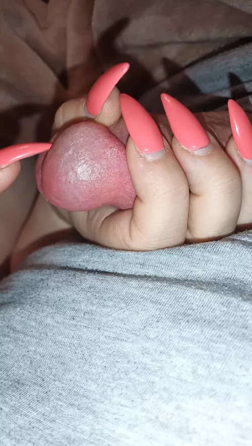 U asked me last time how deep I can go. See yourself.🥵 Don't forget to choose my new nail colour 😘