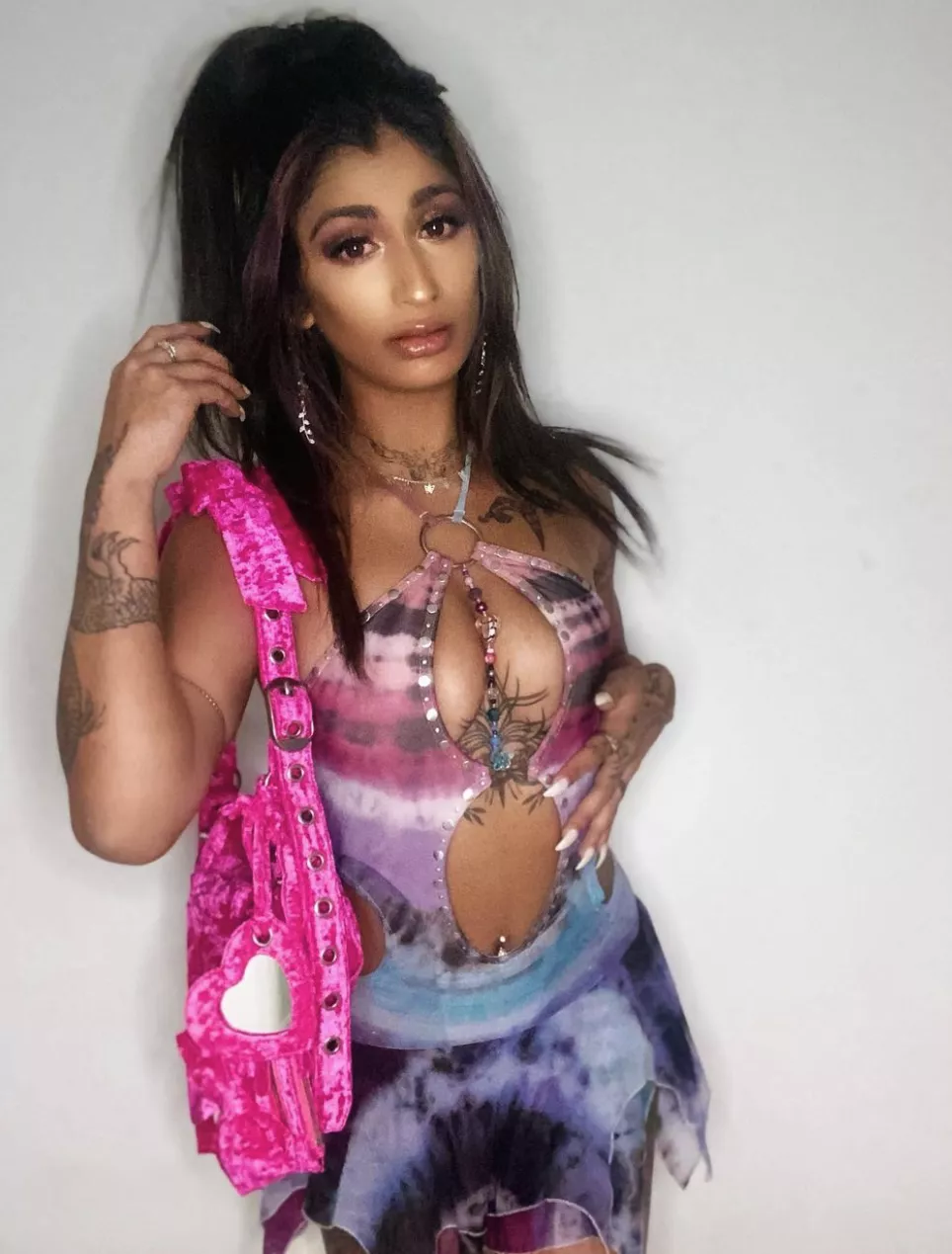 Wanna neighbor like me.. ps. i fuck my neighbors