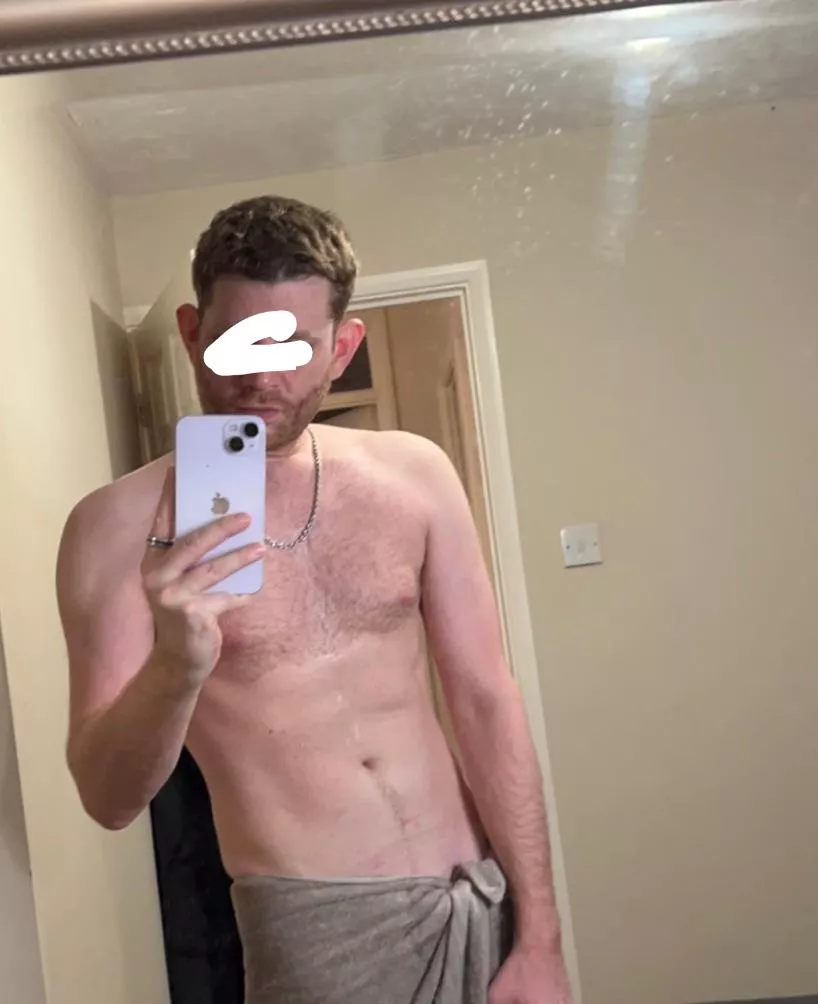 Who wants to rp as my stepson. Send me a nude by accident and we go from there. Face a must. Hmu nathanuk111