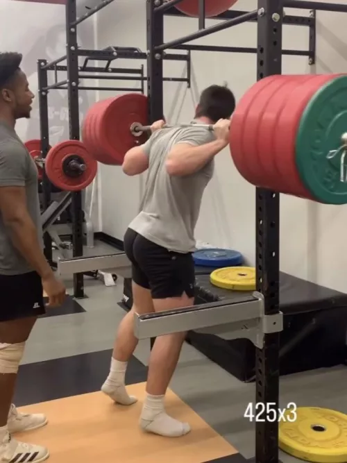 Who wants to see my fat ass